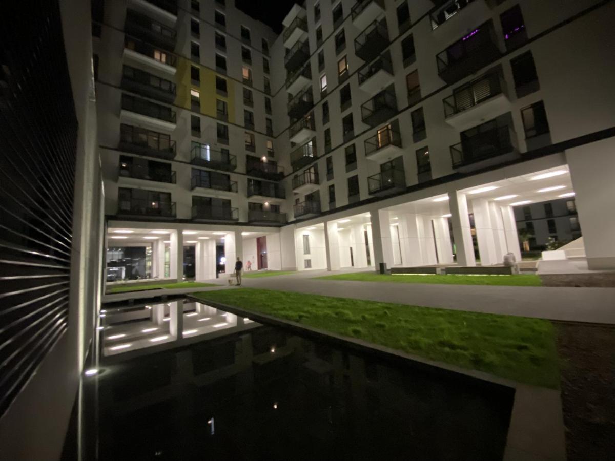 Studio Wola Apartament Kasprzaka - Wifi + Smart Tv Warsaw Exterior photo